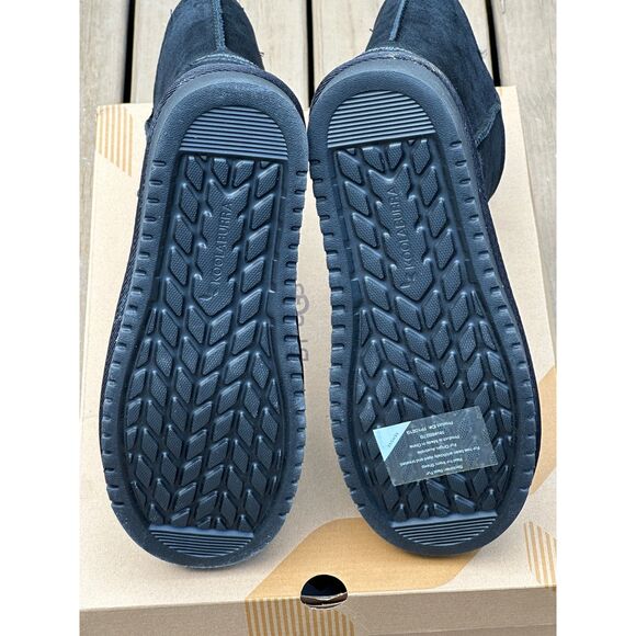 NIB Koolaburra by UGG Womens Shearling Boot -Sizes 6 , 7, 10 | Youth 4.5Y, 5.5Y - Picture 9 of 9